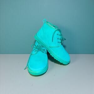 UGG Women’s Neumel Chukka Boots Size 7 – Green Suede Lace-Up Ankle Boot NWOB